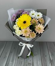 Букет цветов из:  Розы, Герберы и Хризантемы в Новосибирске